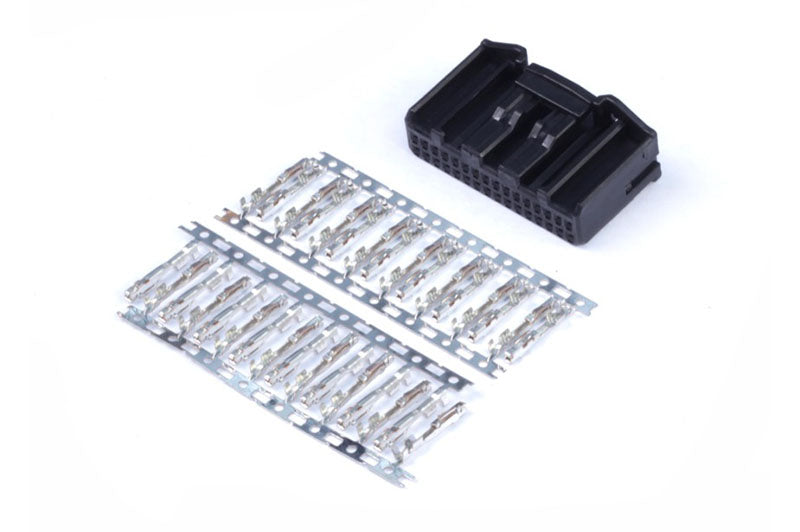 Haltech - Plug and Pins Only - 32 Pin Tyco HT-030008