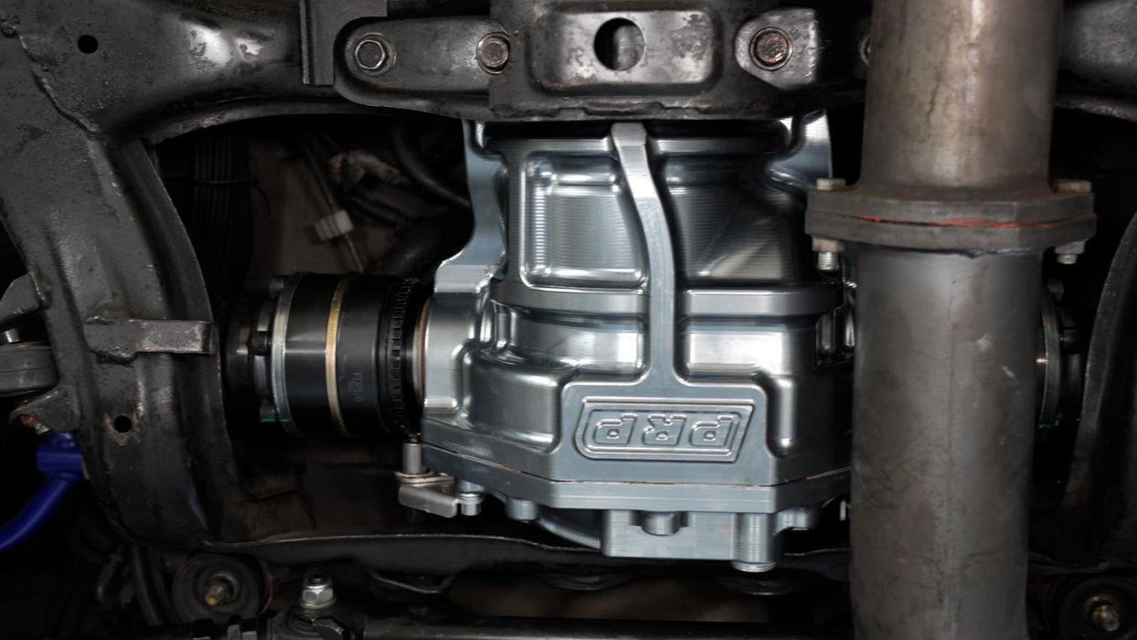 Platinum Racing Products - 8.8" Nissan R200 Rear Differential Billet Housing Only
