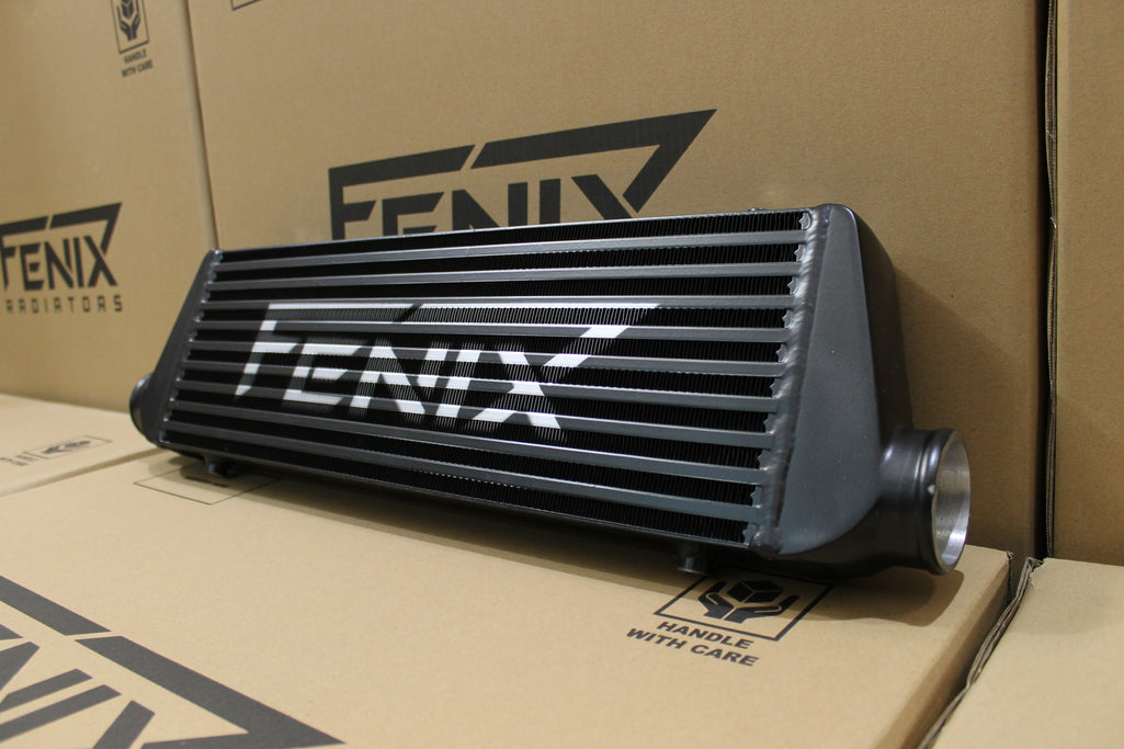 Bar & Plate Intercooler (Core Size: 180x550x65mm. 2.5" Outlets).