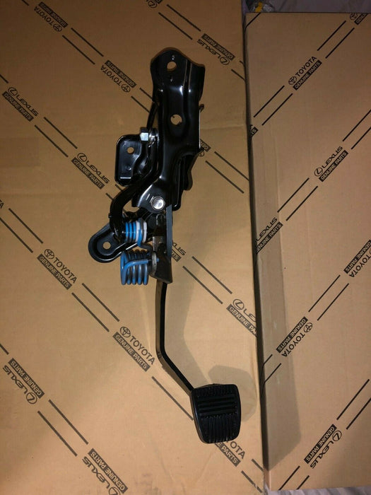 Genuine Toyota JZA80 Supra RHD Clutch Pedal Assembly - 31301-14120