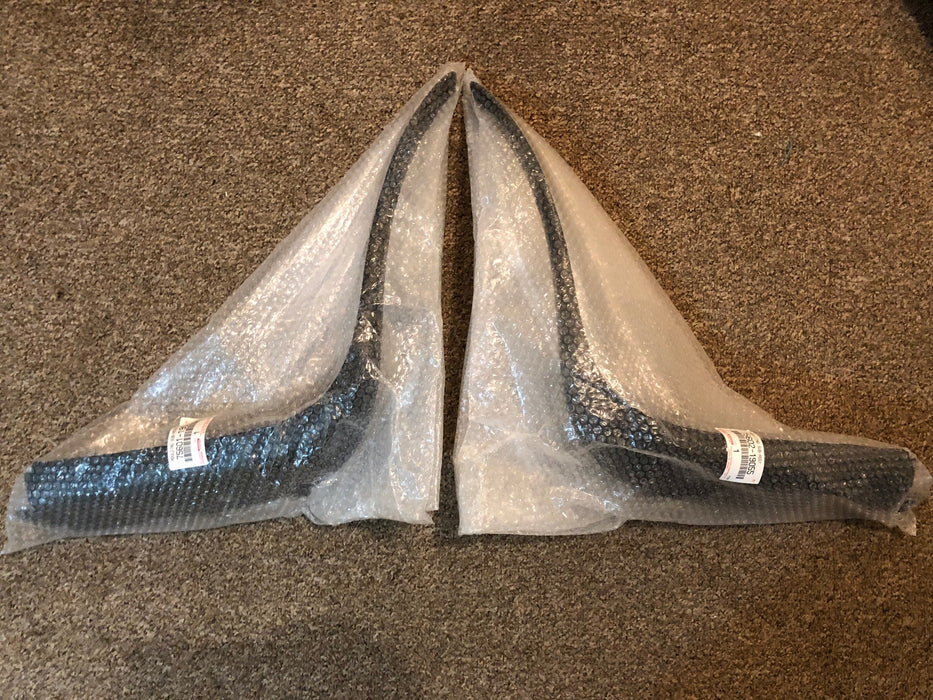 Genuine Toyota JZA80 Supra Front Fender Splash Guard Moulding - 75601-19055/75602-19055