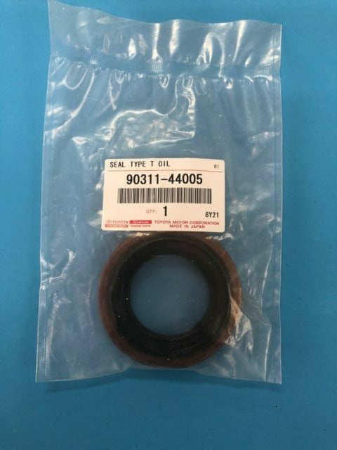Genuine Toyota JZA80 Supra & JZZ30 Soarer "A" Series Differential Front Pinion Seal - 90311-44005